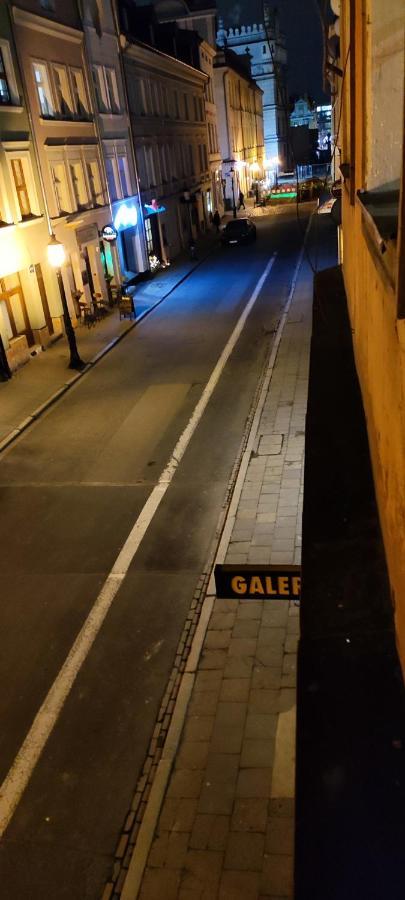 Private Apartament Wroniecka 6 - Parking พอซนาน ภายนอก รูปภาพ